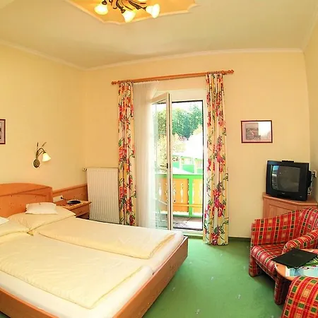 Foersterhof Lebe Pur, Geniesse Den Tag ホテル